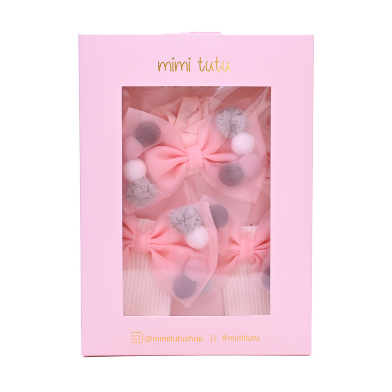 Pink Bow and Multicolored Accent Gift Set