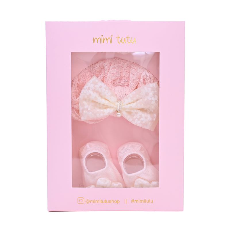 Pink and Ivory Flower Gift Set