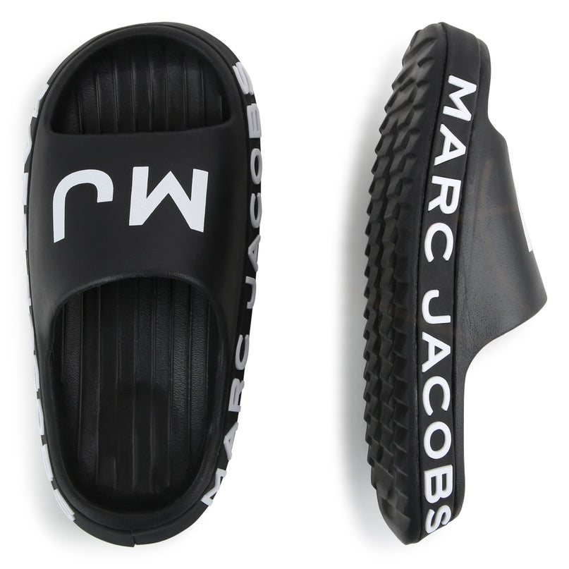 marc-jacobs-w60131-09b-ku-Black Logo Slides